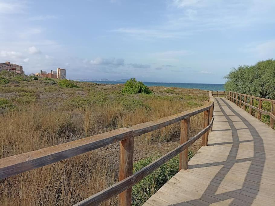 Bungalow En Primera Linea Del Mar Arenales del Sol Luaran gambar