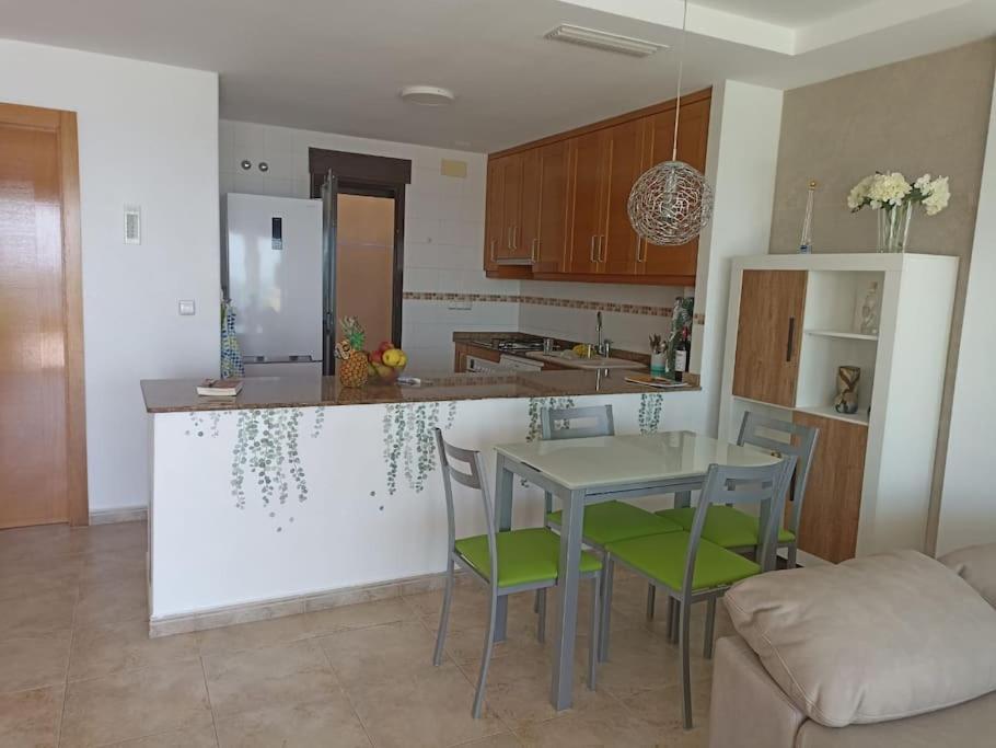 Bungalow En Primera Linea Del Mar Arenales del Sol Luaran gambar